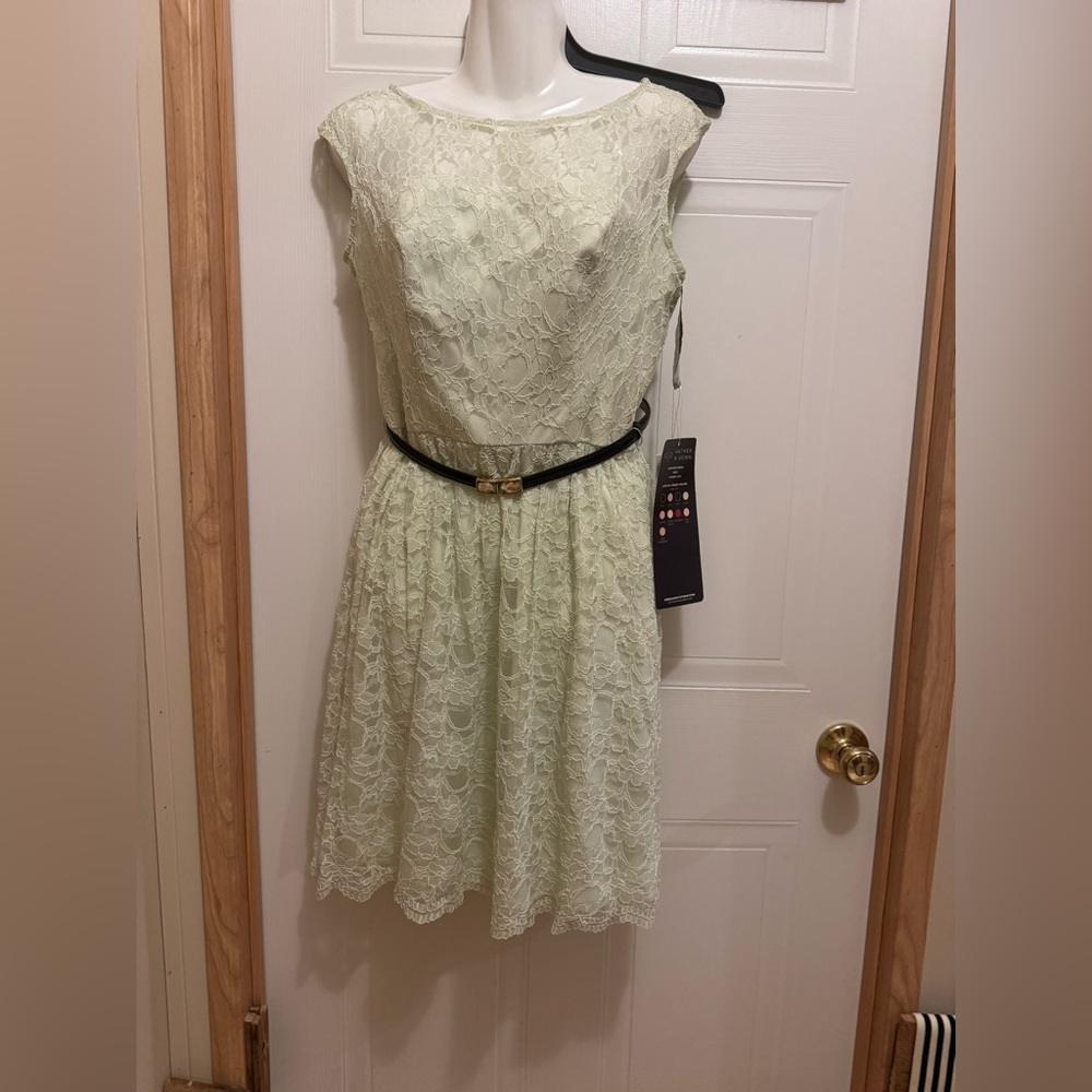 Gather & Gown Sz 10 Bedford Mint Green Dress NWT😊😊